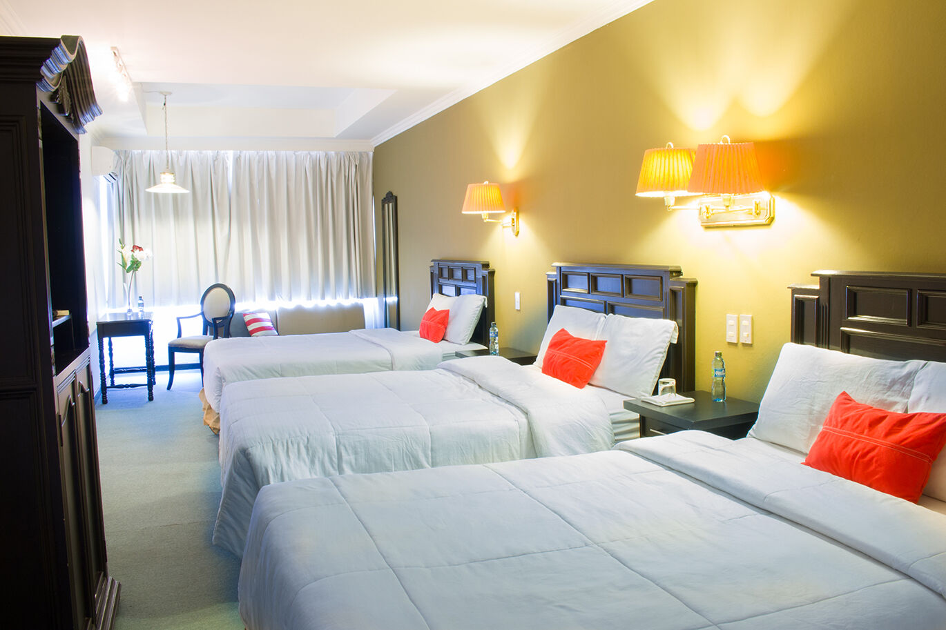 Hotel Ramada Inn San Salvador Bagian luar foto